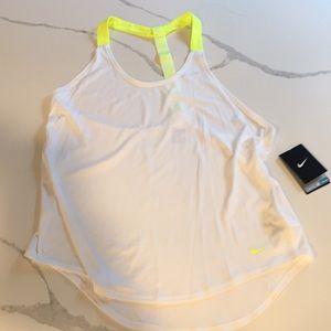 Nike drifit tank NWT